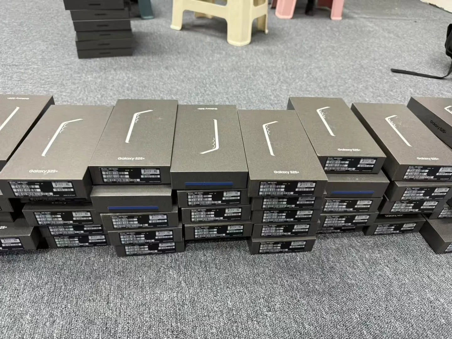 Sam Galexy S25Ultra Wholesale Ai Phone S25 Ultra Smartphone Unlocked Phone S25 Ultra 5G Cell Phone 256GB 512GB 1TB in Stock